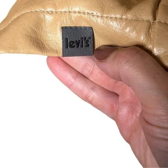 Levi's Oversize Tan Faux Leather Relaxed Button Front Jacket Size Large - Picture 14 of 16